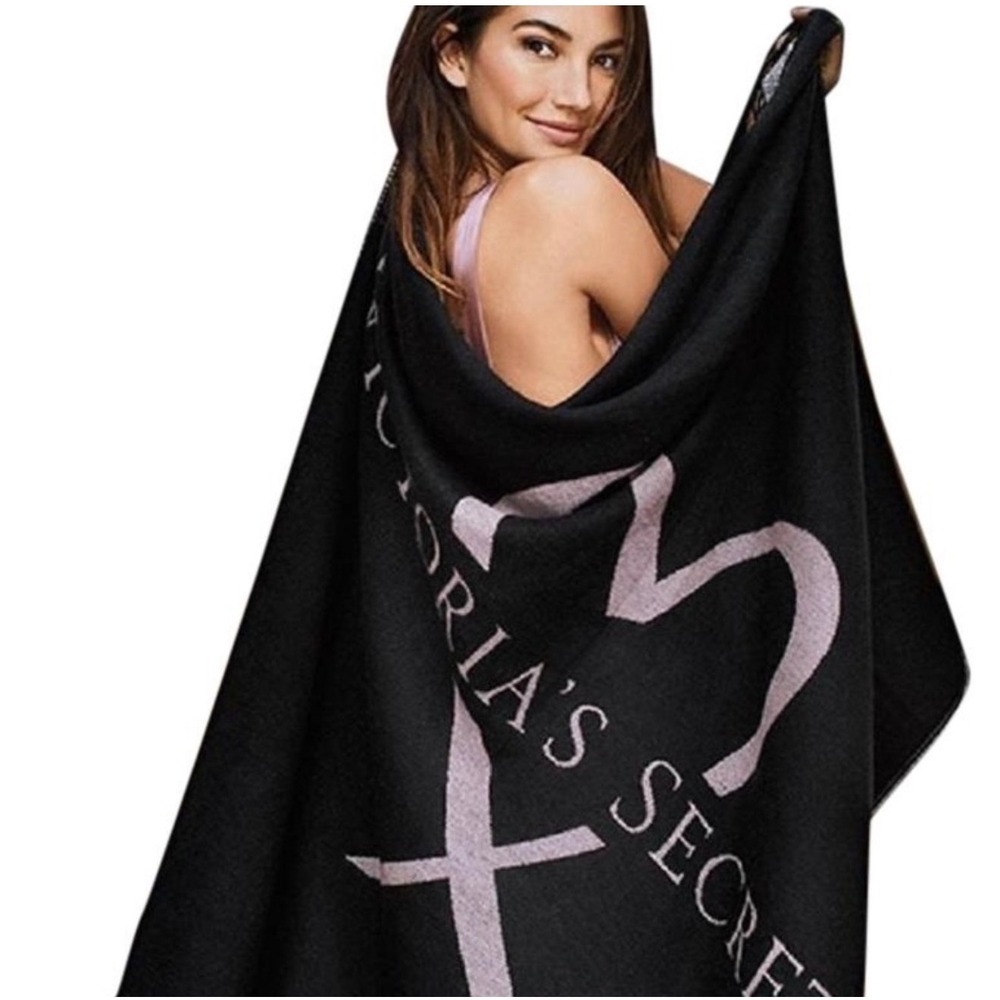 Victoria's Secret Black Pink Logo Knit Blanket Throw with Fringe New $58